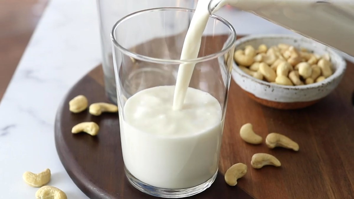 Tổng hợp 3 công thức sữa hạt điều làm bằng máy làm sữa hạt OLIVO CB1000 cực đơn giản